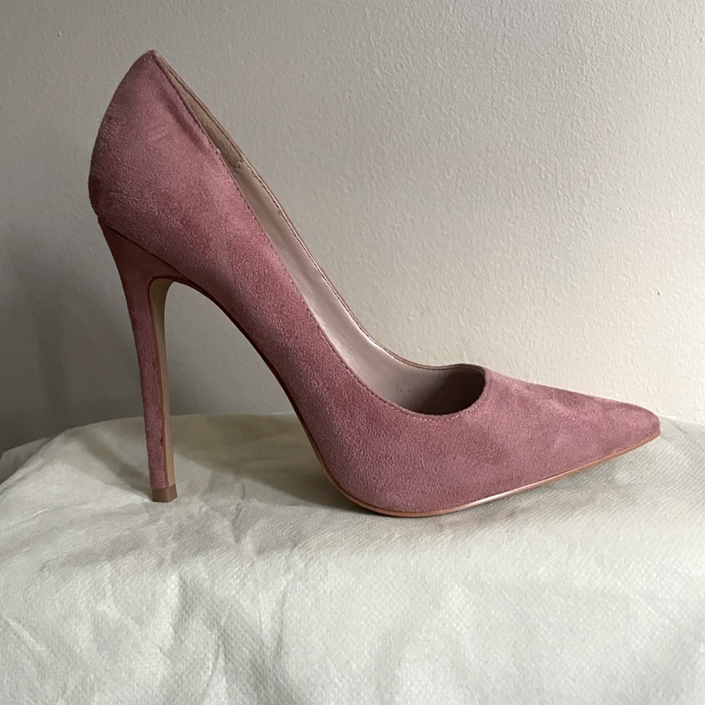Suede Pink Pump - Size 8
